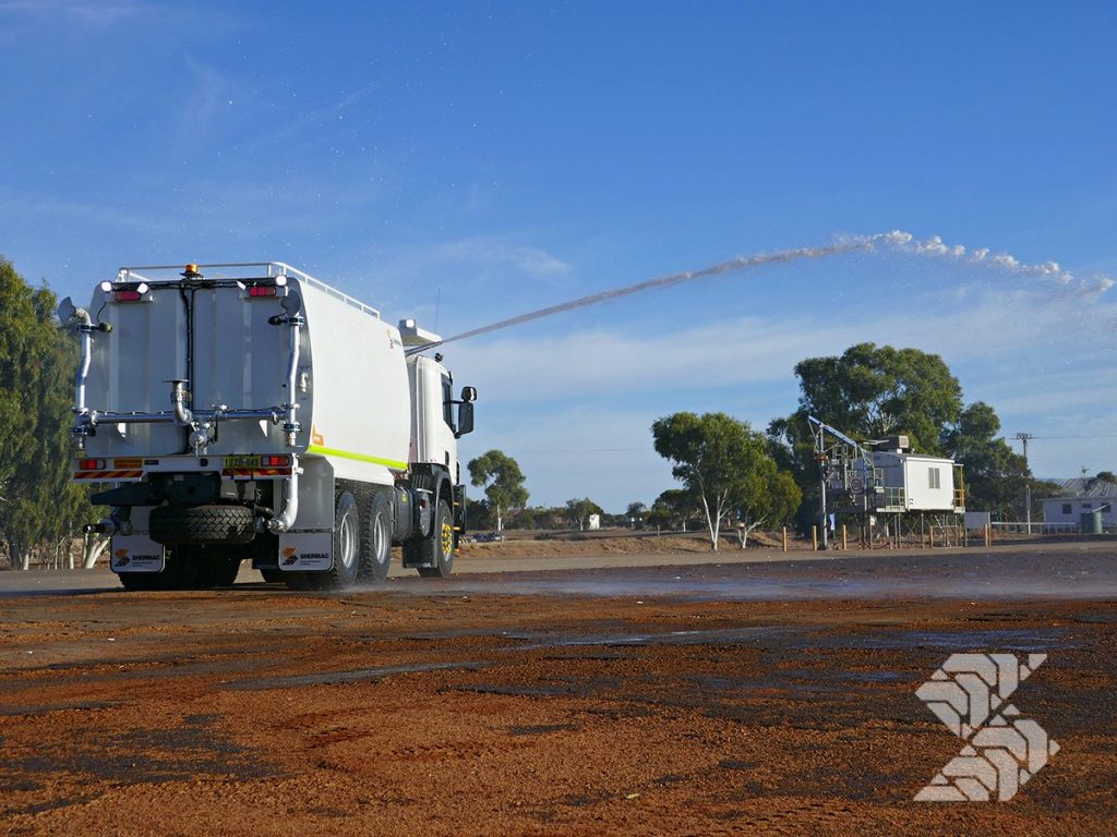 20000-litre-Water-Cart-on-Scania-P360-CB-6x6-HHZ-C_3-1