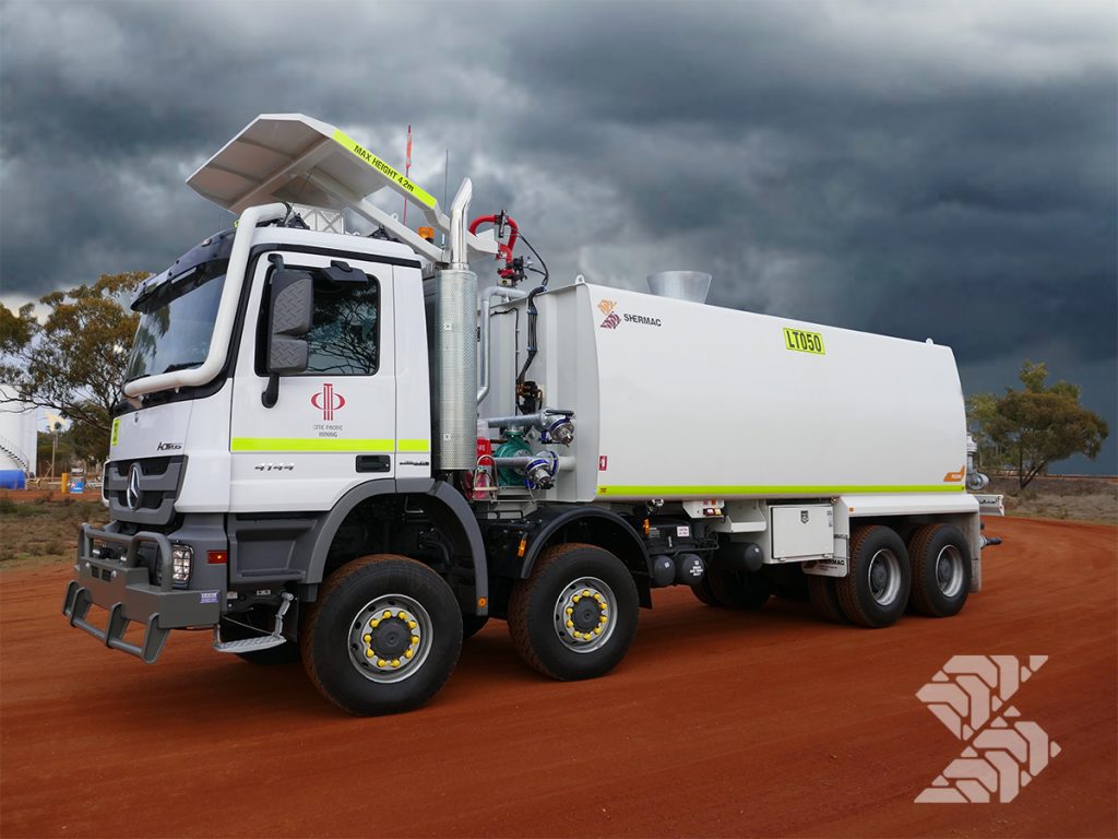 24000-litre-8x4-Water-Cart-on-Mercedes-Actros-4144-1
