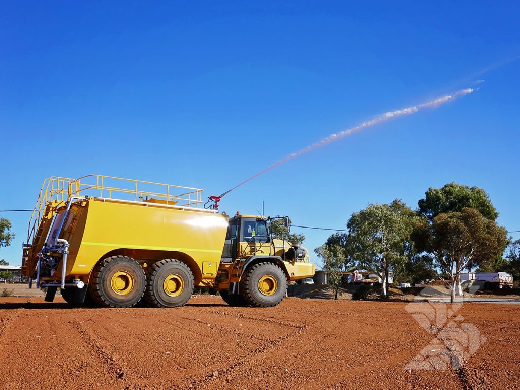 Shermac-34000-Litre-Water-Cart-on-Bell-B40D-1 (1)