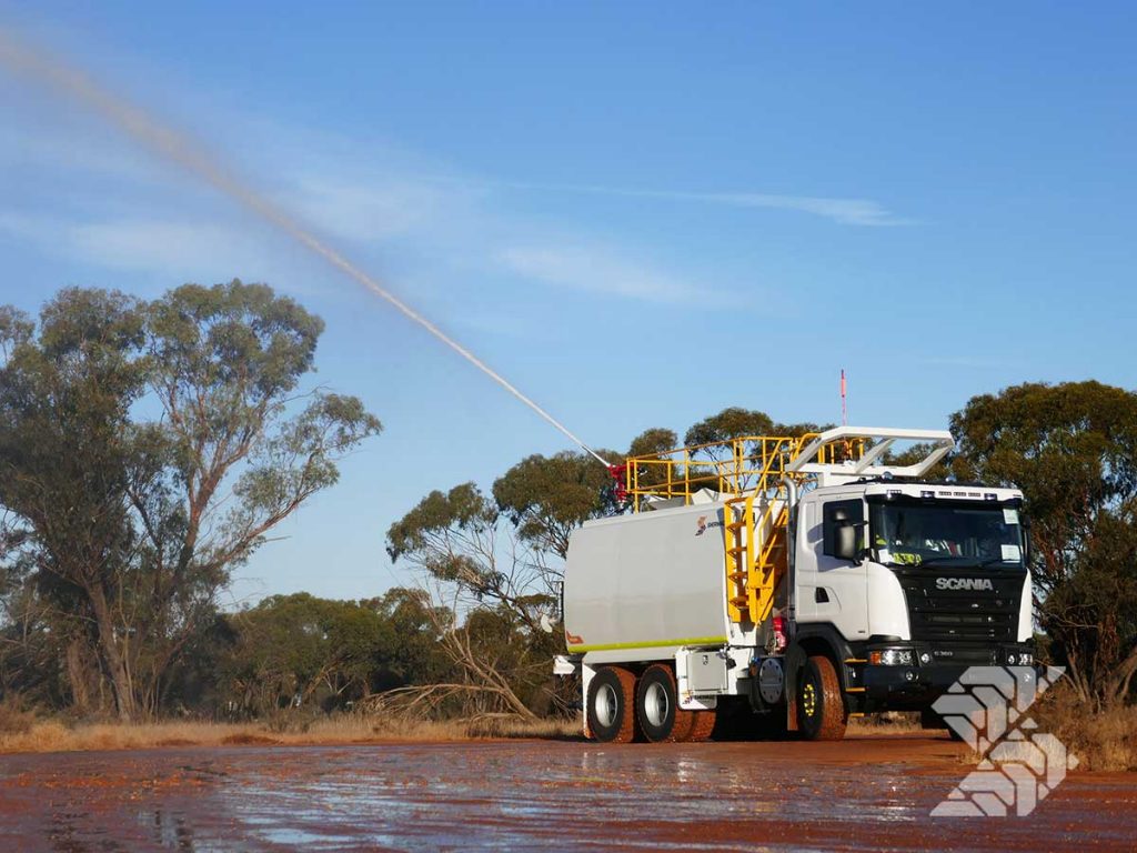 Shermac-6x4-Water-Cart-on-Scania-G360CB-5-3