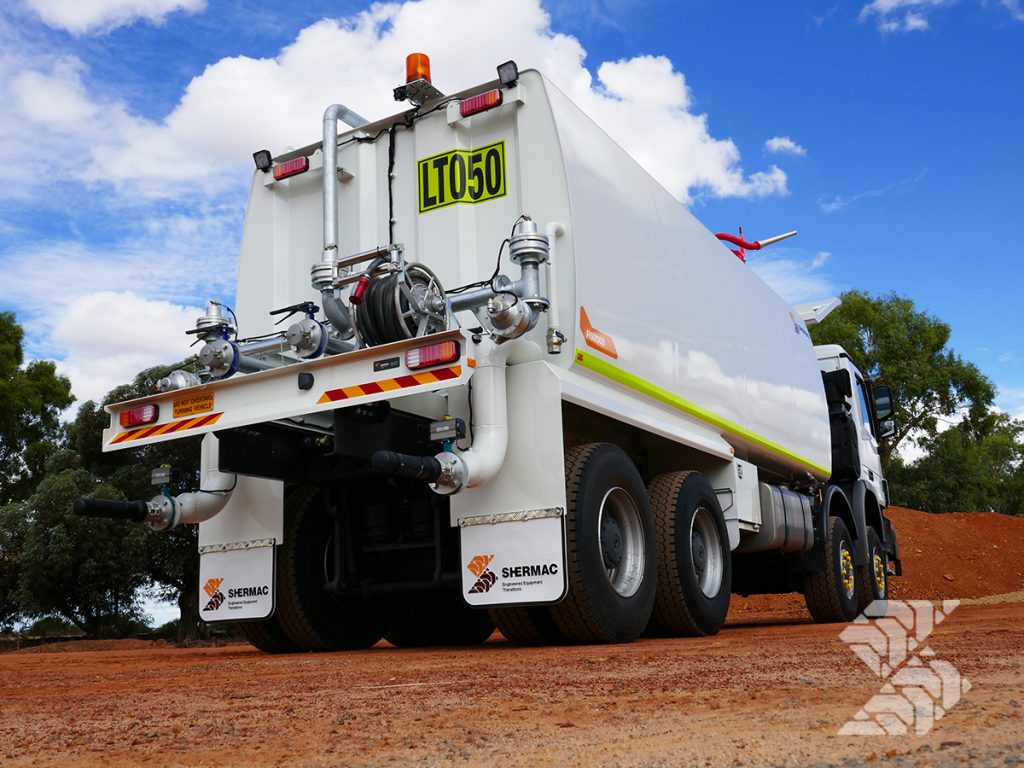 Shermac-Roadserve-24000-Litre-Water-Cart-1