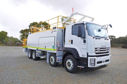 Shermac MS2000 mine-spec service truck with enclosed service body, safety rail platform and multi-axle chassis for mining and civil operations.