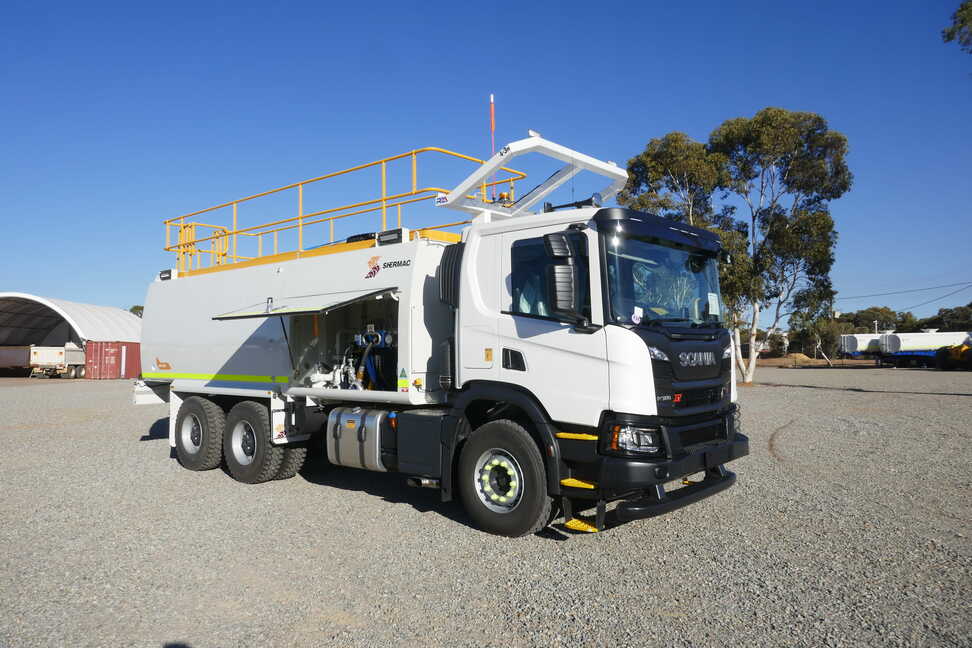8x8 and 8x4 Fuel Trucks