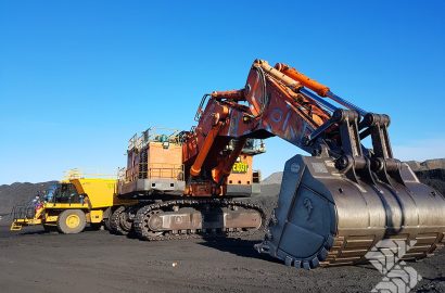 Shermac mine-spec service truck performing field maintenance on heavy equipment at a remote Australian mining site